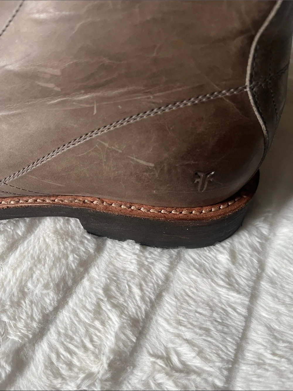 Frye Bowery Chukka Boot